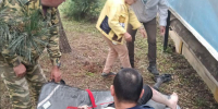 Спасатели оказали помощь мужчине, угодившему ногой в западню в Коломне - Regions.Ru